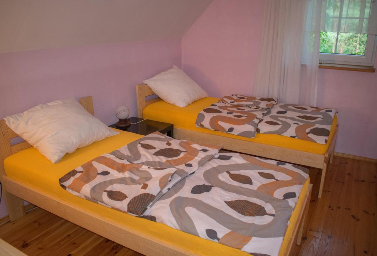 Gospodarstwo Agroturystyczne Nad Jeziorem Wsrod Lasow Lipnica  Exterior photo